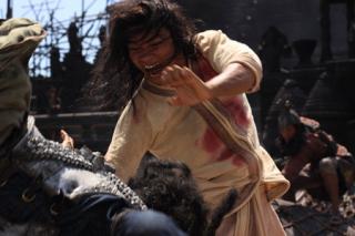 Ong Bak 3: 395821photo_Ong_Bak_3_2010_1