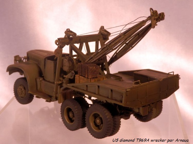 US Diamond T969 A wrecker de chez mirror models 1/35 396709P1200043