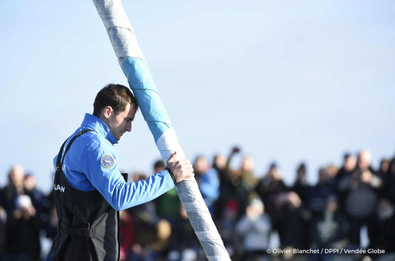 L'Everest des Mers le Vendée Globe 2016 - Page 3 397295globeambiancechenalavecmorganlagravierefraskippersafrandr16801200