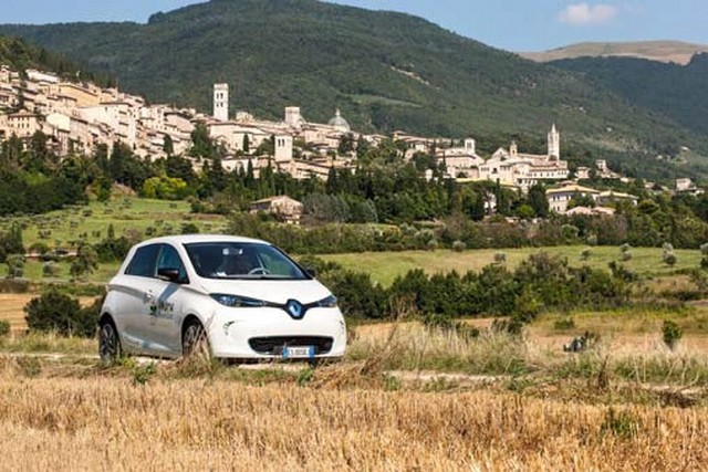  Renault présente ses deux dernières nouveautés électriques 397823Zoe