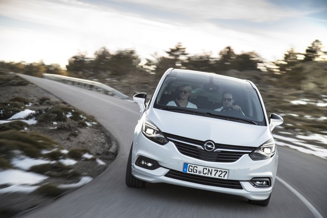 Un véritable salon mobile connecté : le nouvel Opel Zafira 403545OpelZafira300717