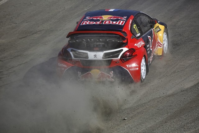 Rallycross : Les PEUGEOT 208 WRX s’offrent un doublé paradisiaque à Hell ! 411818MG2944