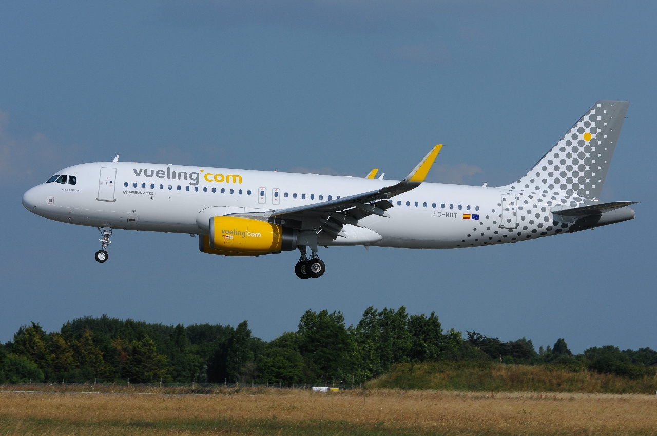 Spotting du 18/06/2014 417718CopiedeECMBT20140618NANTES010