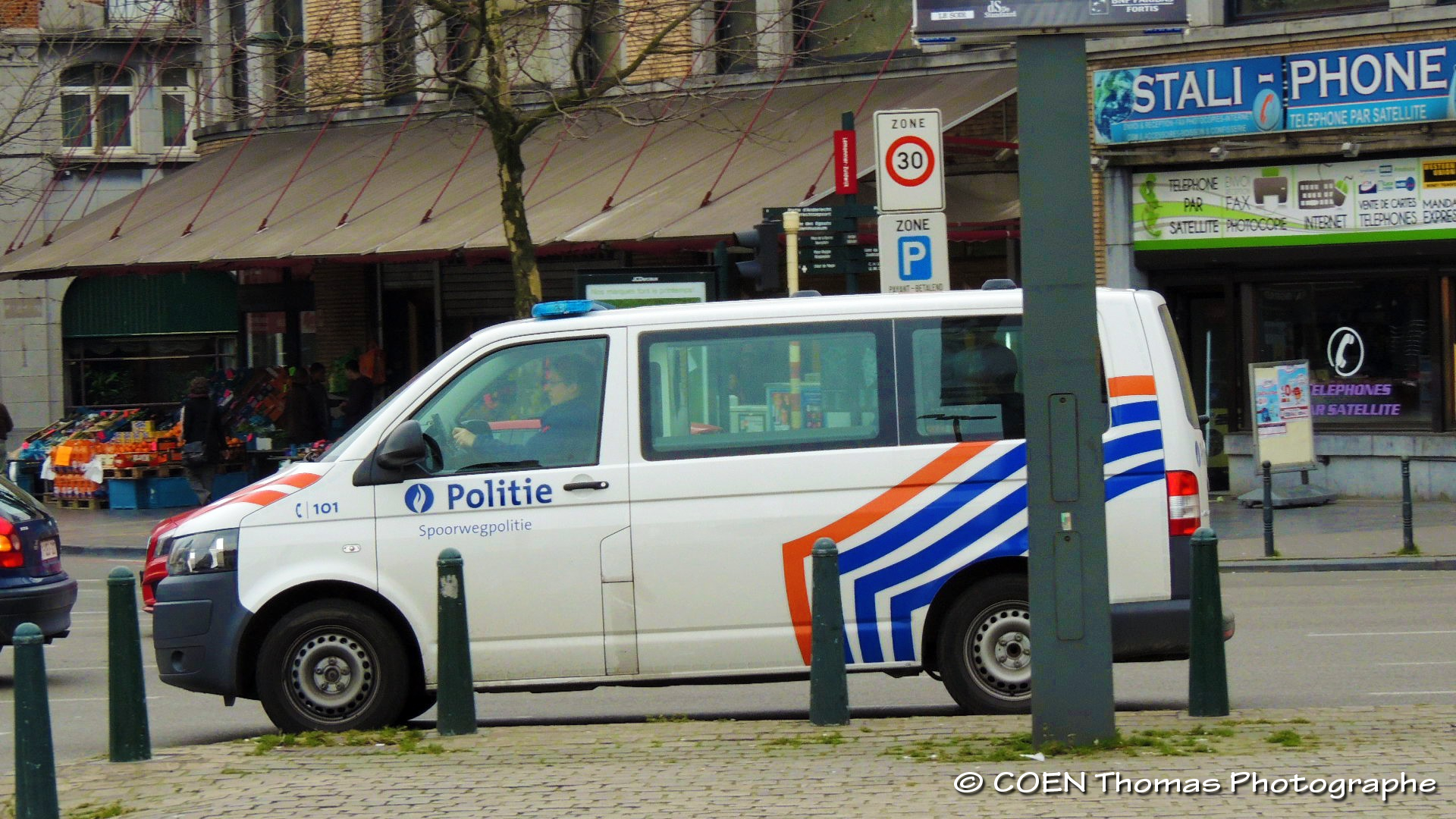 Police Fédérale des Chemins de fer : Nouveaux combis 418487DSCN3771BorderMaker