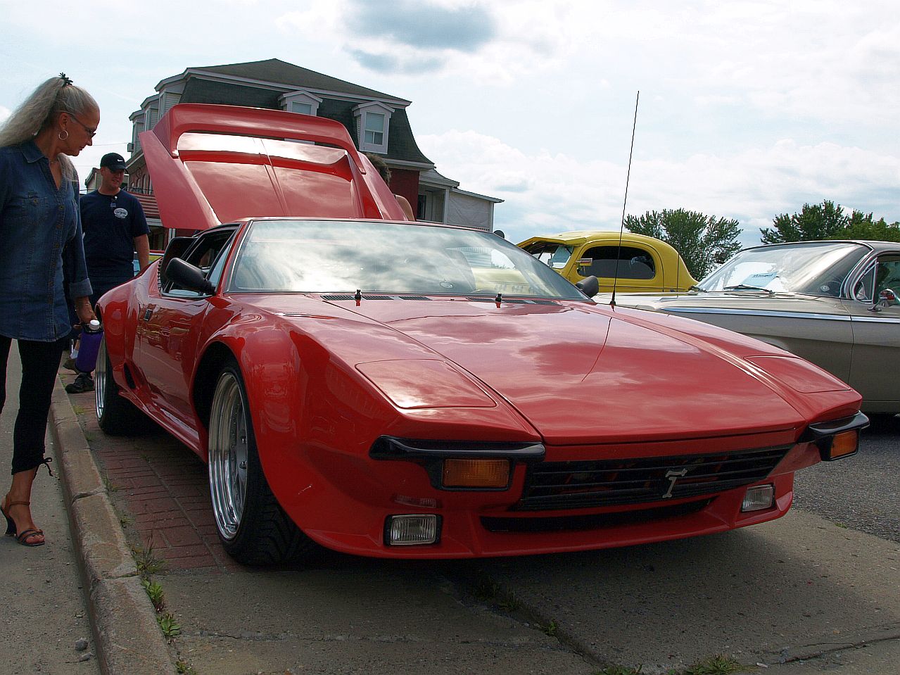 Connaissez-vous cette voiture?  (De Tomaso Pantera 1971) 419131P8140029