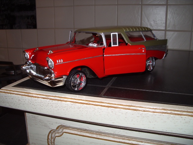 chevrolet nomade de chez matchbox/amt au 1/16 420863c81