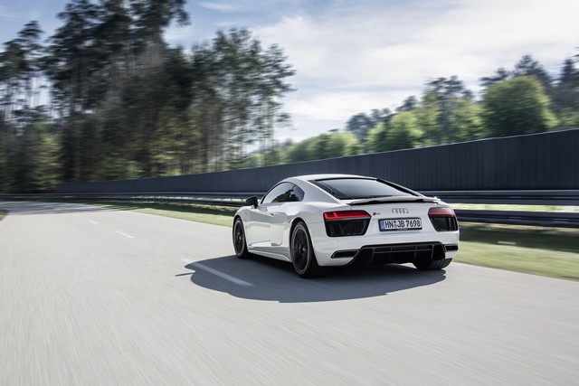 Une dynamique de conduite unique - Nouvelle Audi R8 V10 RWS 424138A1711075medium