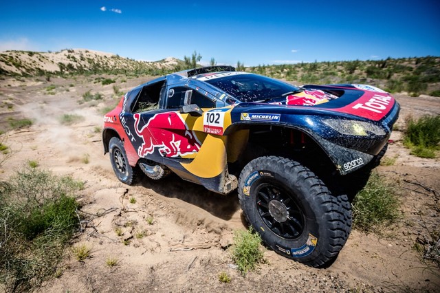 Silk Way Rally 8 : Tir Groupé Des Peugeot 2008 DKR  4272366O1A4571