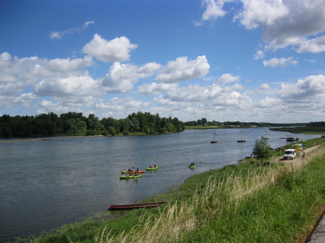 Balade tranquille le long de la Loire - Les vacances 2012 arrivent ! 429717Dimanche1Juillet20122