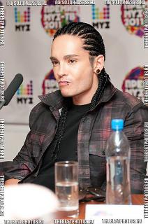 Tokio Hotel et les Muz TV en Russie le 03.06.2011 438130conf2
