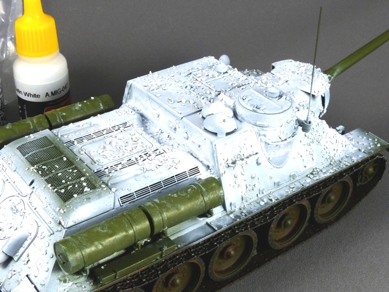 SU-100 - DRAGON 1/35 - Page 3 438677P1020868