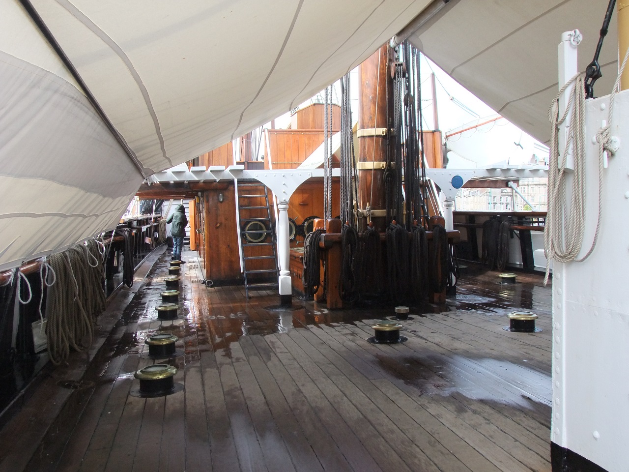 Le RRS Discovery à DUNDEE en Ecosse 449897Discovery7