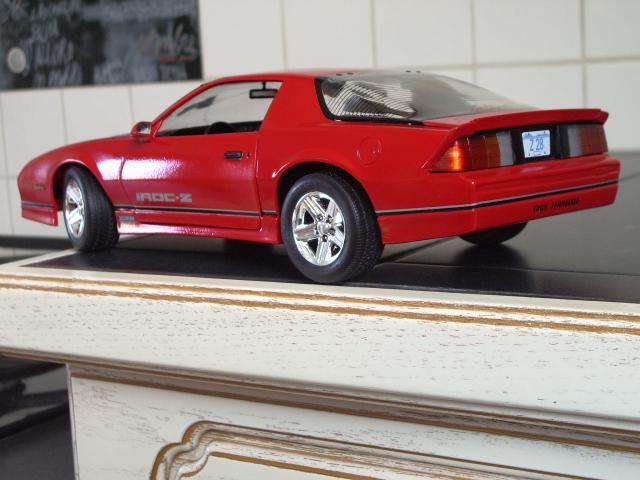 camaro Z-28 IROC de 1987 au 1/16 - Page 2 451798z96