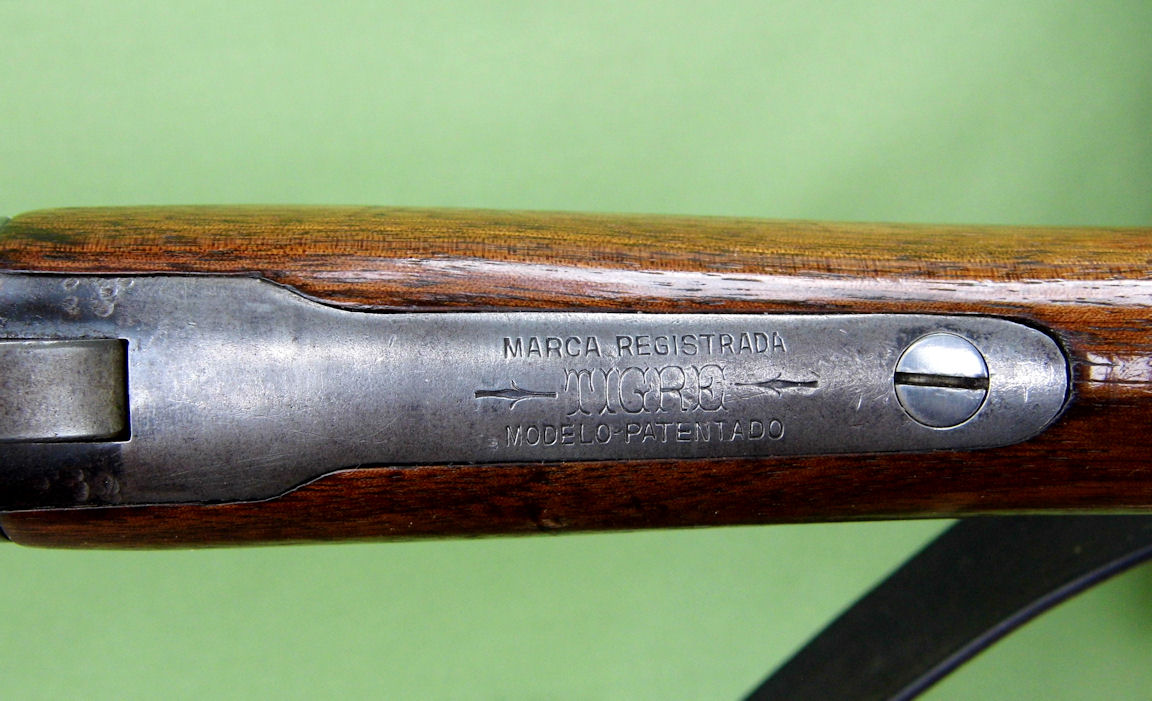 Carabine El Tigre 44 largo, réplique de la Winchester 1892 en 44-40.  452229GarateAnituaTigre28424marquagebride