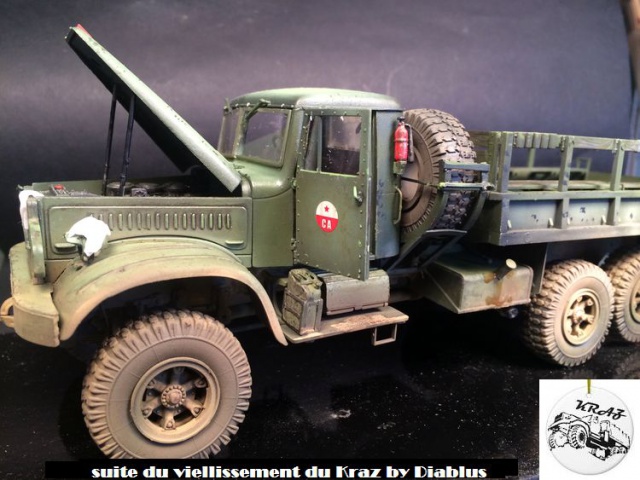 KRAZ 214B Roden 1/35 - Page 2 455797moteurKraz001