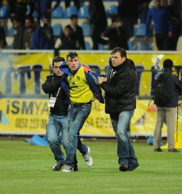 Saison 14/15 - Avril - Page 3 456558bucaspor3