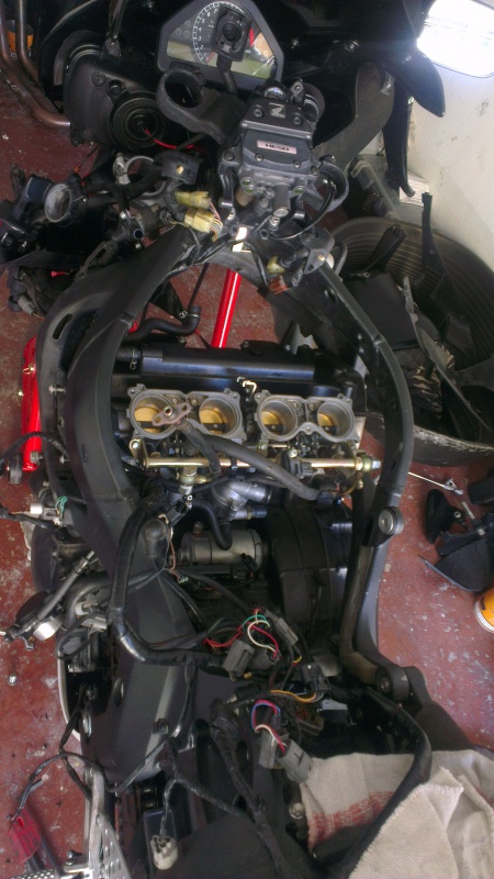 [ CBR 1000 RR 2006 ] réfection moteur 467729IMAG0673