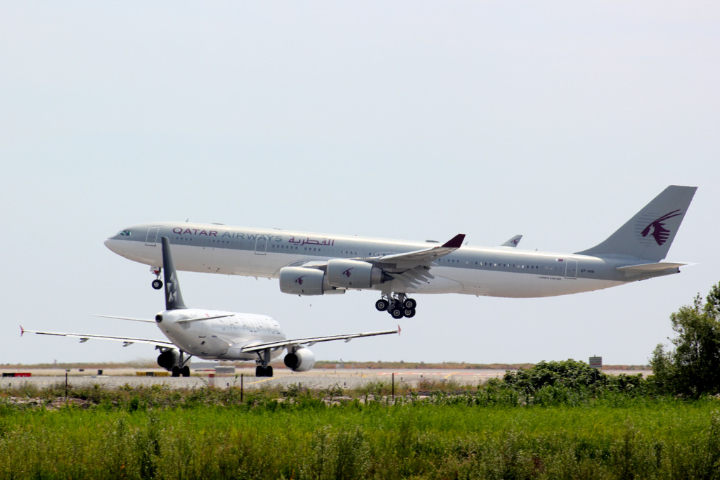 Aéroport de Nice Côte d'Azur , [LFMN-NCE] - Page 3 467813IMG0096