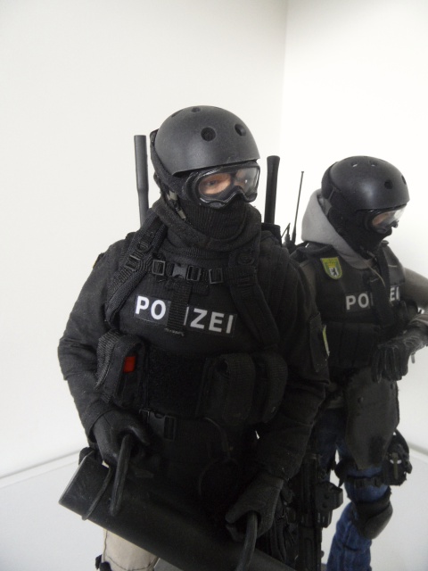 SpezialEinsatzKommando BERLIN 469686SAM5638