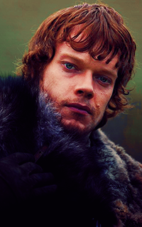 Alfie Allen 471204alfie22