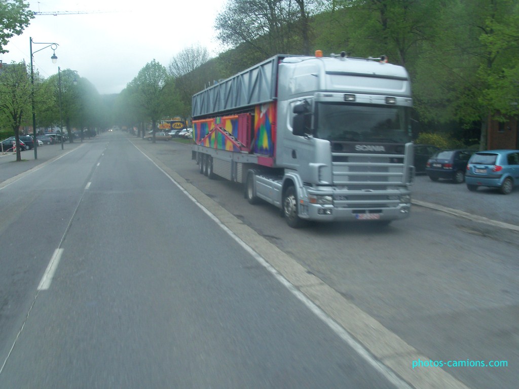 Les camions des forains - Page 2 479691photoscamions9Mai201212Copier