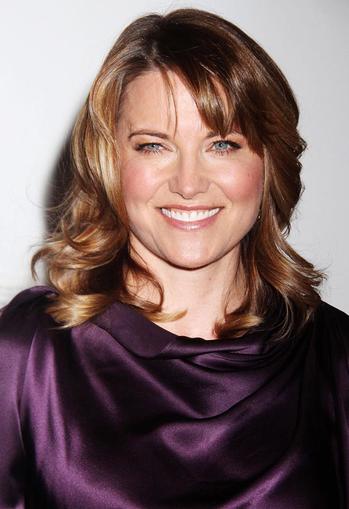 Qui est-ce ?  - Page 15 480481140721lucylawless1