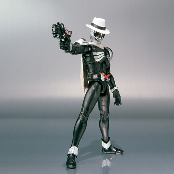 [Figurine] Figuarts - Kamen Rider Skull MG Figure-Rise  481172KamenRiderSkull02