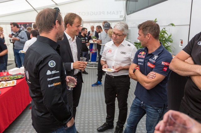 Sébastien Loeb signe, à Lohéac, son quatrième podium de suite 48282459abb873165d5