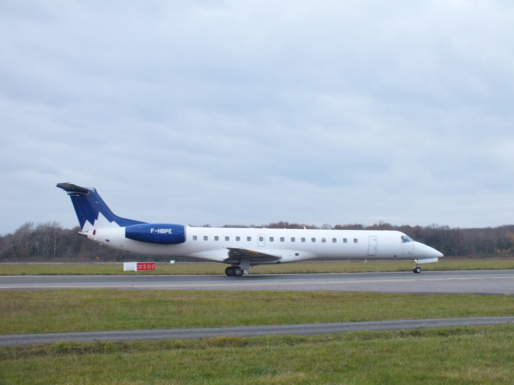 [09/12/2012] Embraer 145 (F-HBPE) Pan Europeenne Air Service 485731Decembren2112