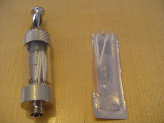 [Vendu]  Clearomiseurs X6 V2 - Vivi Nova V3,V9 et Mini - tube eVic 18650 487820DSC07855