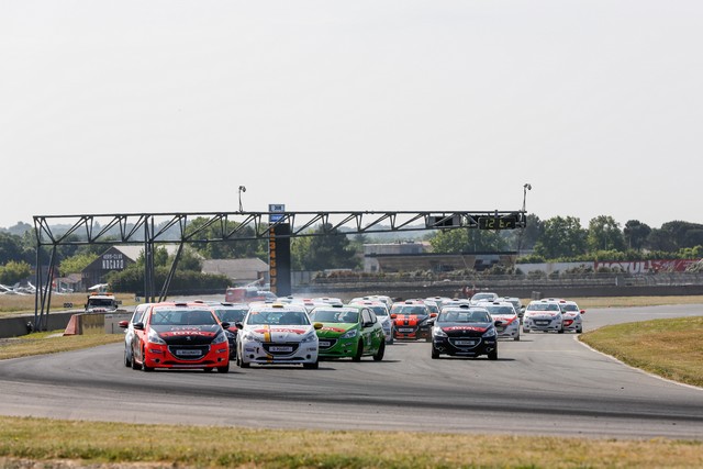 RPS : Une Course De 10 Heures À Magny-Cours ! 4931385573bdfa90a68