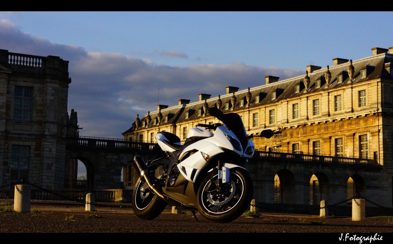 Zx6R K10 Blanc :) [Photo page 1] 498649DSC00677copie