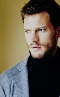 Jamie Dornan ▬ 200*320 5058464411