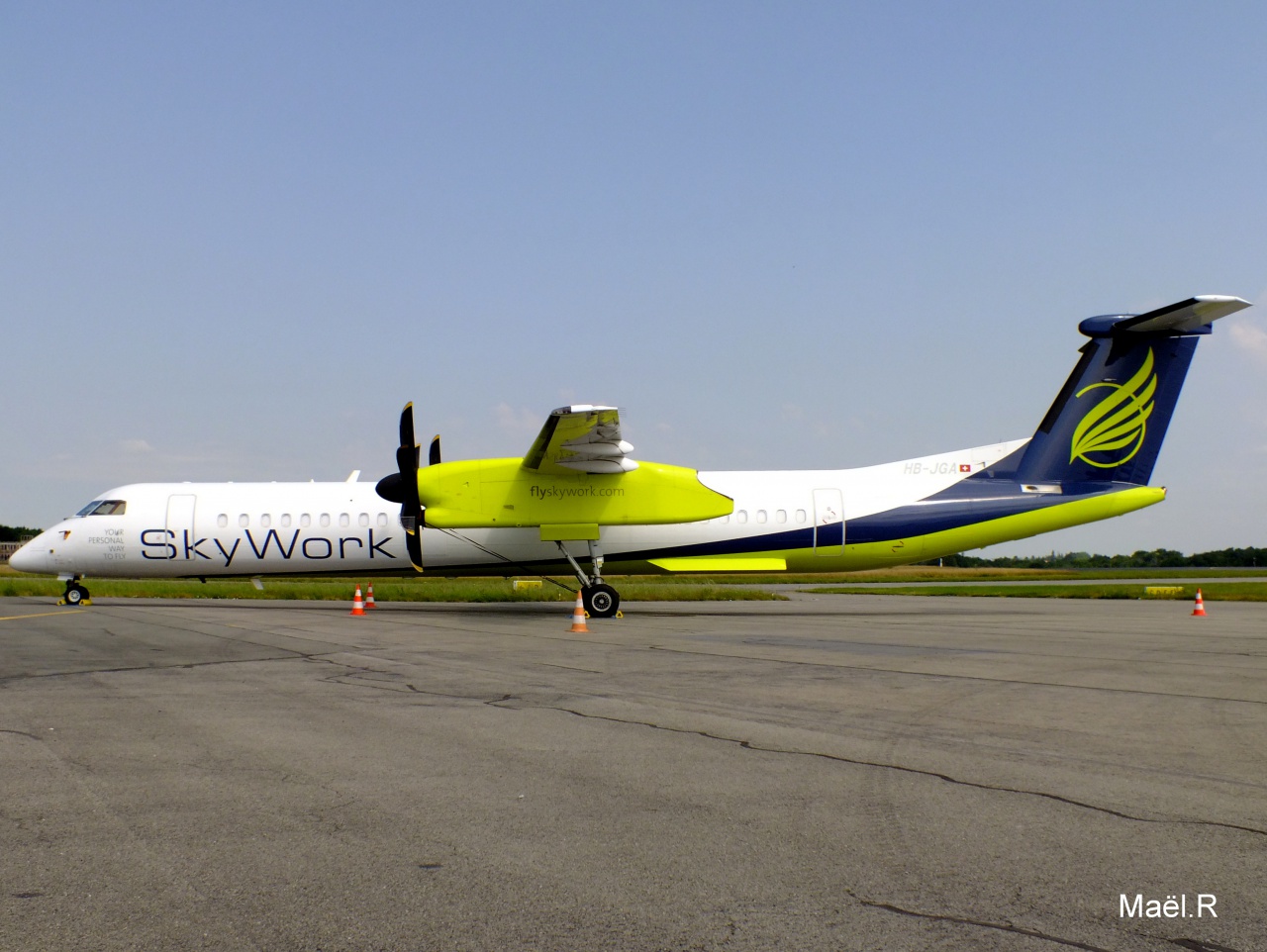 [13/06/2014] Dash8 (HB-JGA) Skywork Airlines 507144Juinn9039