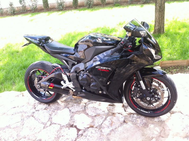 Cbr1000rr 20 eme anniversaire 2013 512724IMG3971