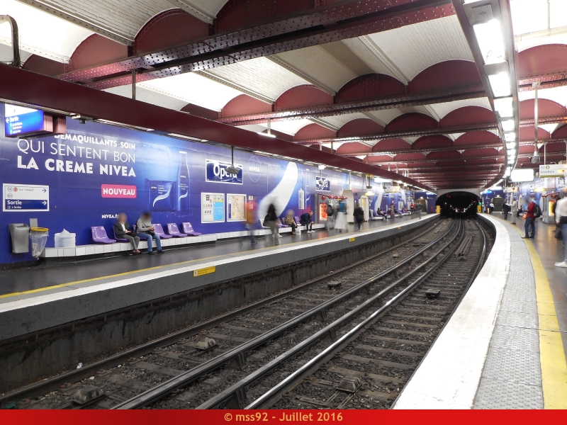 métro - La publicité dans le métro (hors pelliculages de rames) 514391DSCN2805