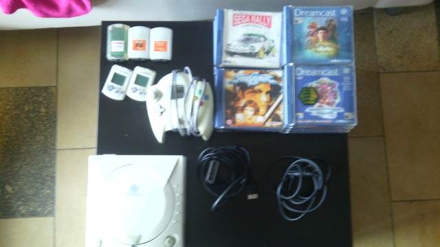 [Vends] Dreamcast+manette+14jeux+5 vmu 514433IMG20150310115251