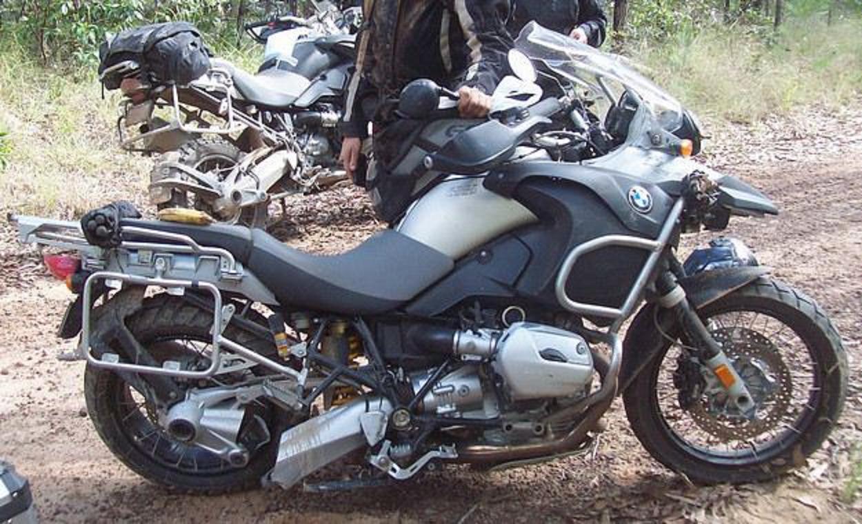 Tu disais quoi Mojo?Fiabilité,ah ouais.... 516373Swingarm20failure20120020GSA