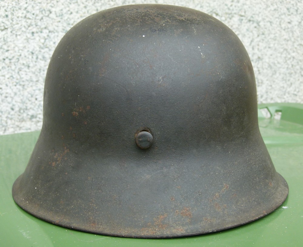 Casque allemand M42 prise de guerre. 518469ns3