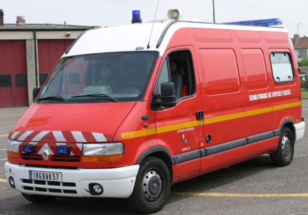 Remise Véhicule de Secours & d'Assistance aux Victime [VSAV02] 518788VSAV02