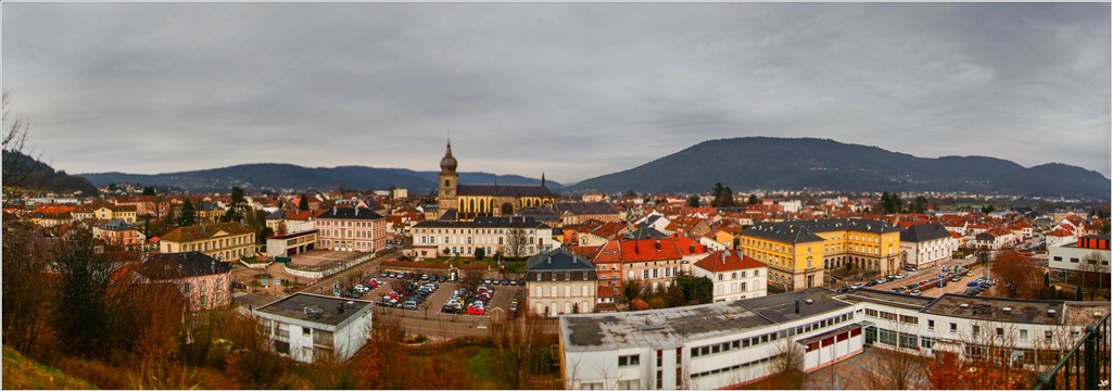 CARNAVAL VENITIEN DE REMIREMONT ( Les Photos )  - Page 2 522257LR4LR4P32300012stitch