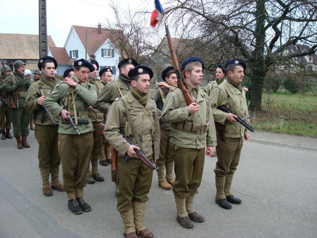 Autre thème, autre tenue... 2ème partie ! - Page 2 525670dsc03318y