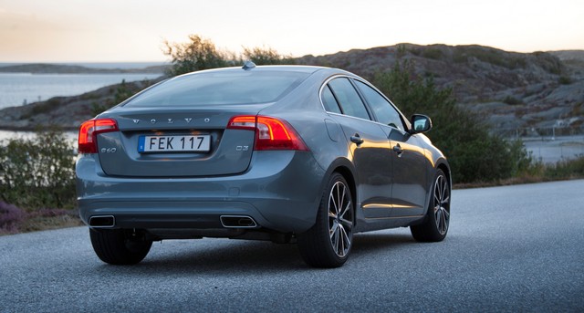 Volvo Cars Annonce Les Evolutions De Son Millesime 2017 528576175784VolvoS60modelyear2016