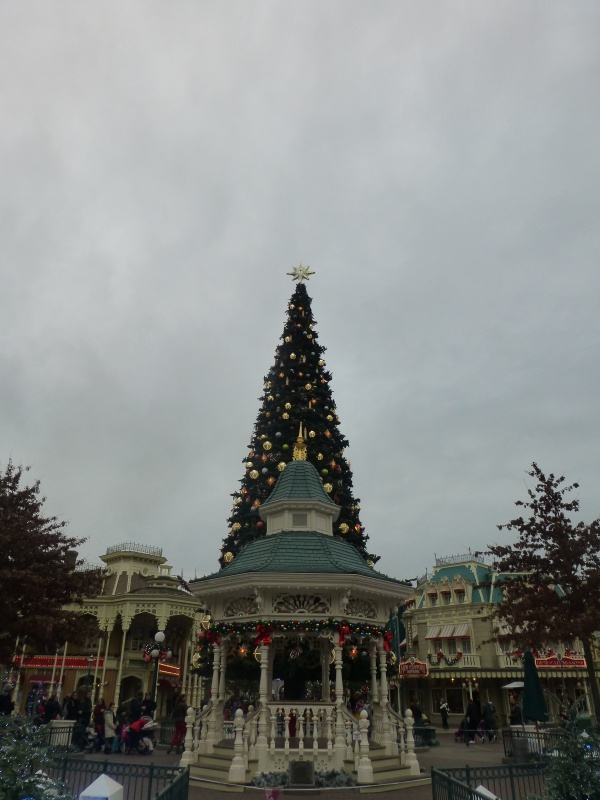 Trip Report d'une journée drôlement effrayante le 8 octobre pour Halloween et TR d'un séjour au Cheyenne les 19 et 20 novembre pour Noël :) - Page 3 531213P1240652