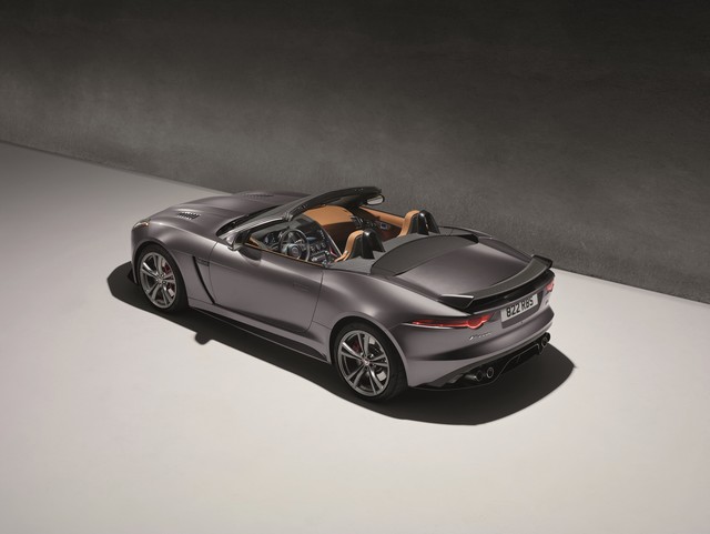 La nouvelle Jaguar F-TYPE SVR Fait Ses Débuts À Genève 531847JAGUARFTYPESVR03STUDIOCONVERTIBLE