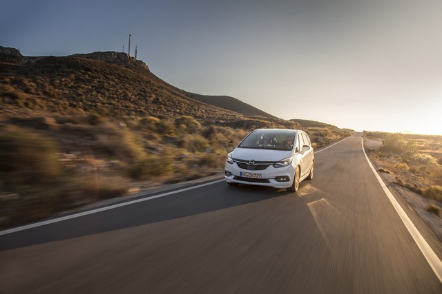 Un véritable salon mobile connecté : le nouvel Opel Zafira 533944OpelZafira300735