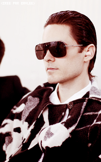 Jared Leto - Page 2 534237J37