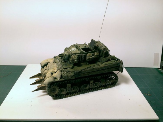 stuart M5A1 (afv au 1/35)normandie - Page 2 536547iphone3006