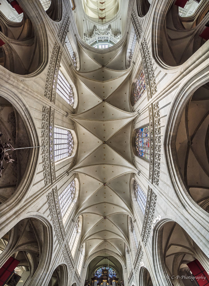 Nef de la cathédrale d'Anvers = Ajout nef latérale 5405549010437