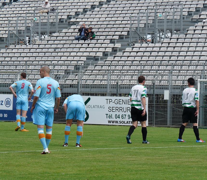 CETTE ( SETE ) ILE SINGULIERE REVIENT EN ( CHAMPIONNAT  DE)  FRANCE DE FOOTBALL AMATEUR  CFA 2 !!!!!!! - Page 3 542059Photo073